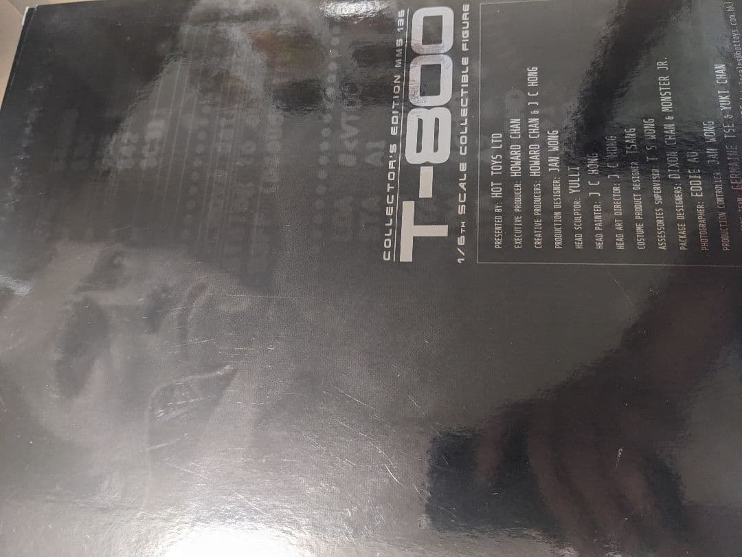 ホットトイズ ターミネーター T-800 MMS136 アクションフィギュア