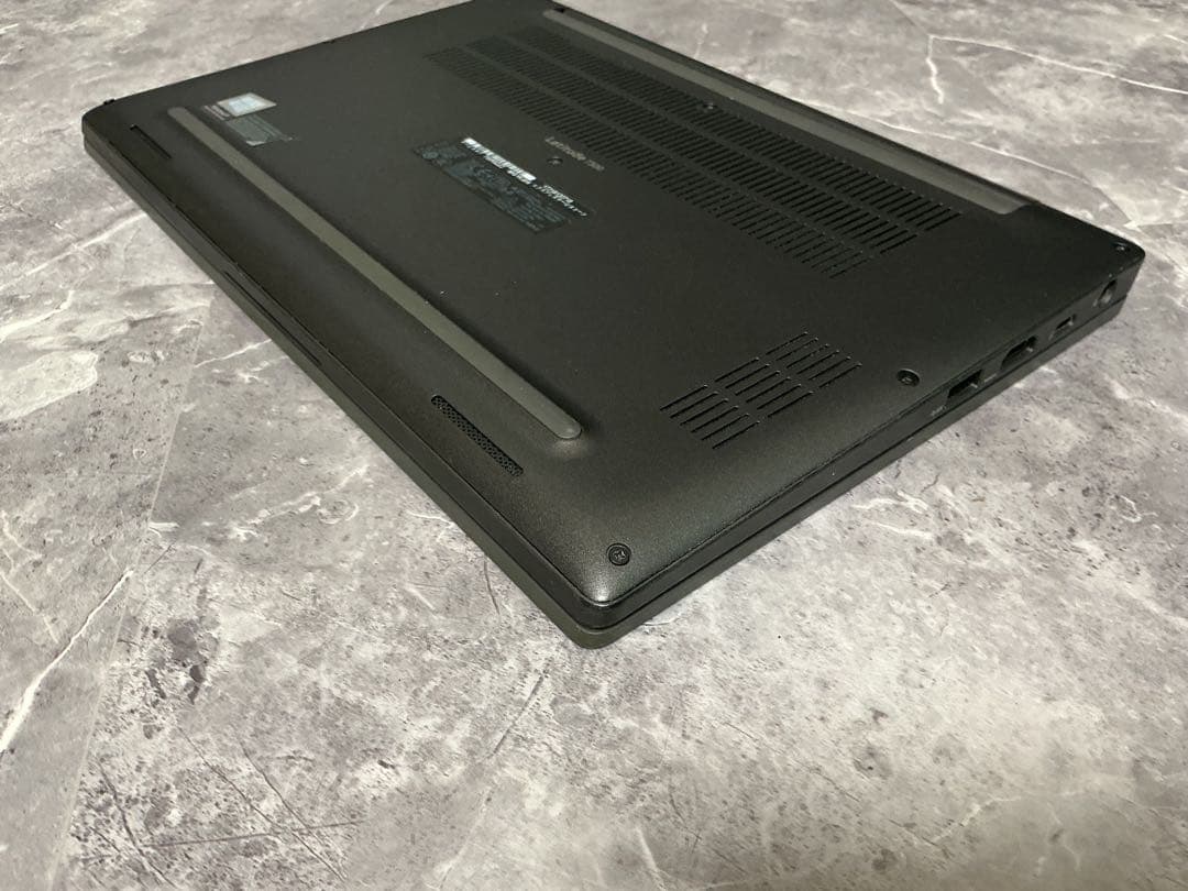 DELL LATITUDE corei7 メモリ16GB m.2SSD512GB