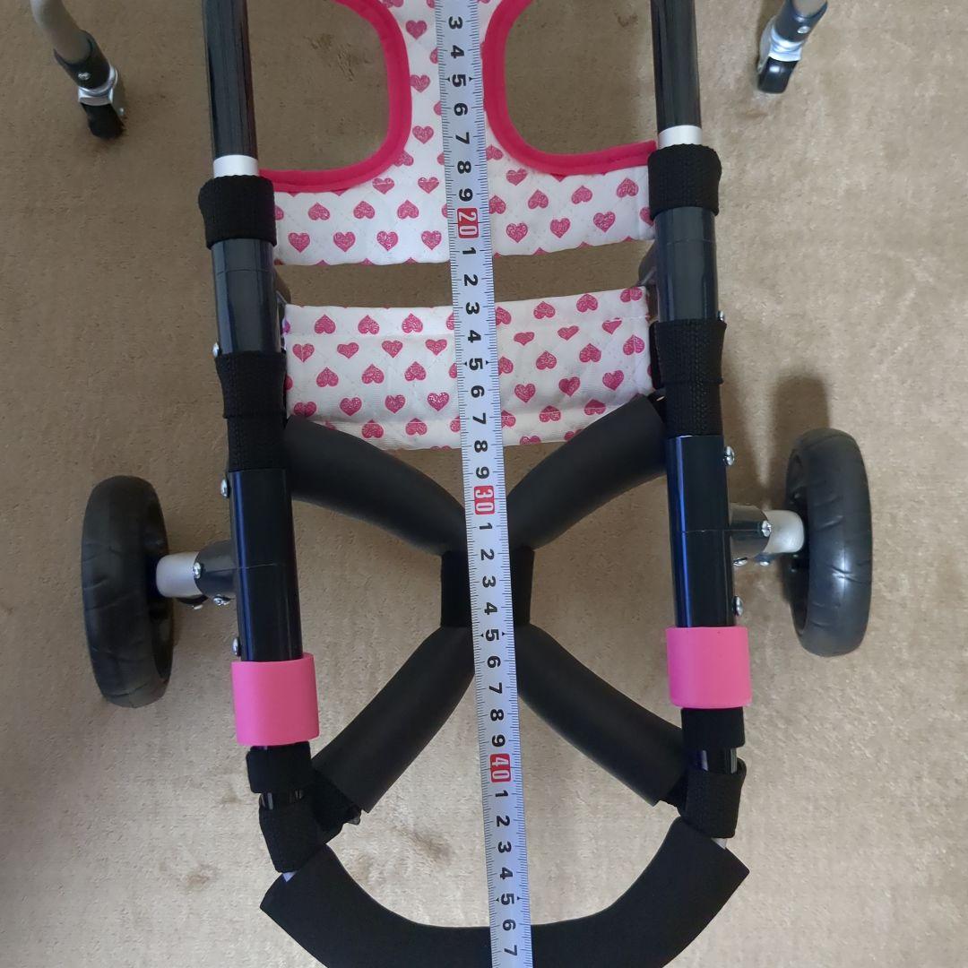 ワンちゃん4輪　トイプー等　リハビリ　食事補助　犬用車椅子　介護用　犬の歩行器