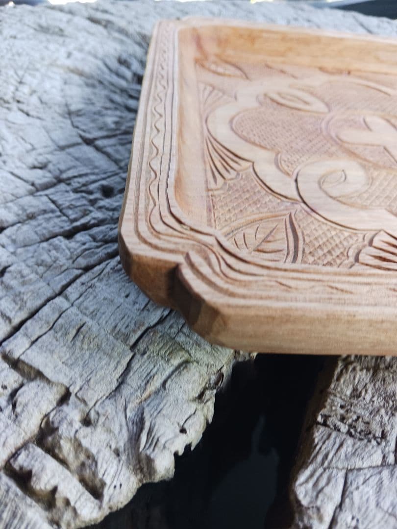 子持ち盆　イタ　アイヌ　白老　カムイ　文様　伝統工芸　御盆　アンティーク　食器