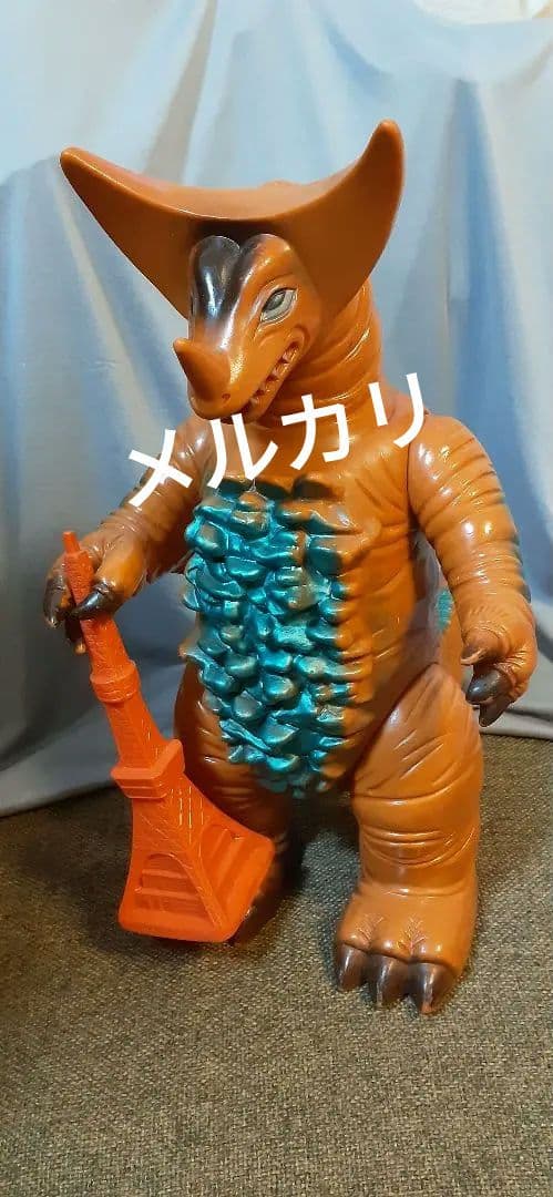 ジャイアントゴモラ　ブルマァク　ソフビ