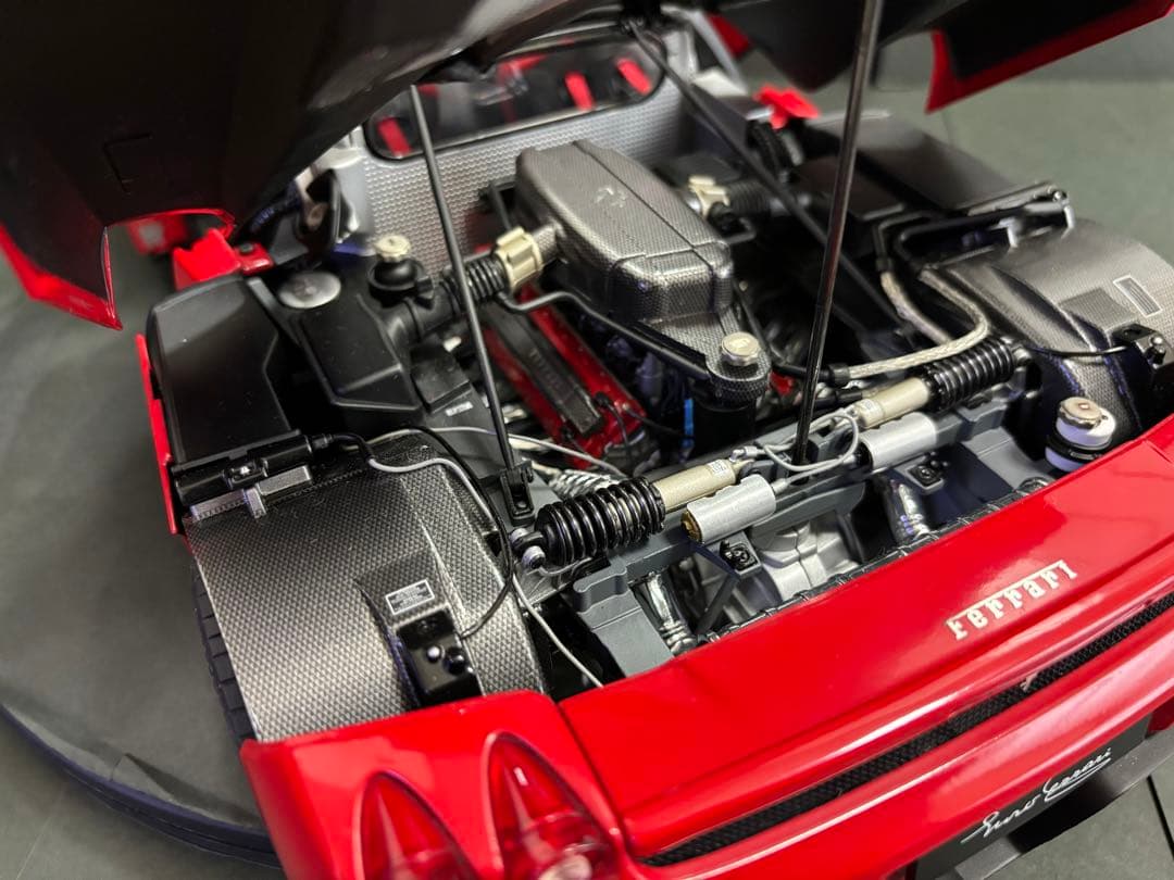 【貴重】デアゴスティーニ　エンツォフェラーリ1/10スケールセット