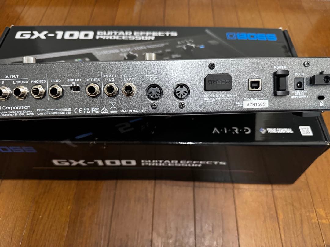 BOSS GX-100 マルチエフェクター　新品同様 美品