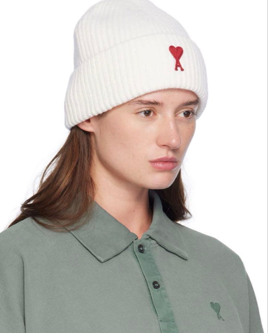 ✨️新品未使用✨️アミパリス ビーニーニット帽 ホワイト 男女兼用 ウール 巾着付き