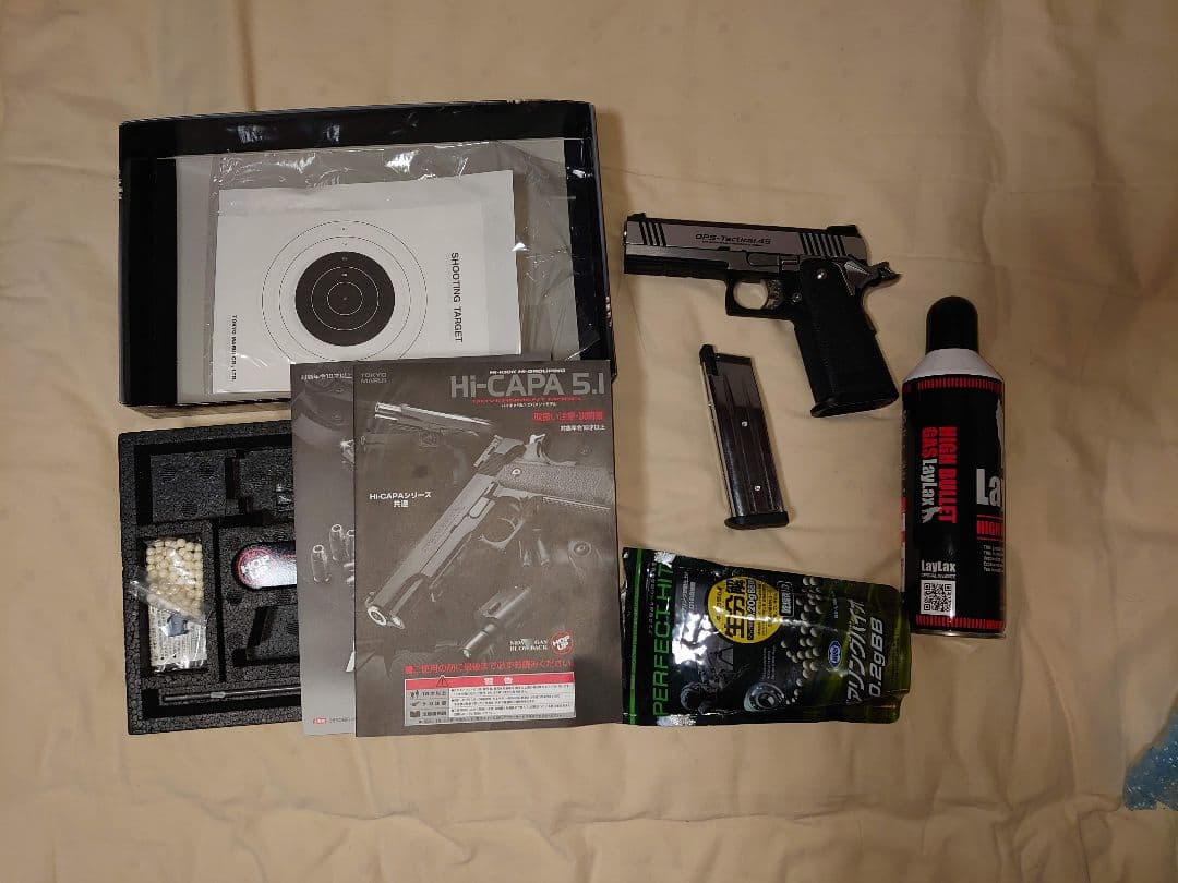 HI-CAPA 5.1 デュアルステンレス 本体と付属品