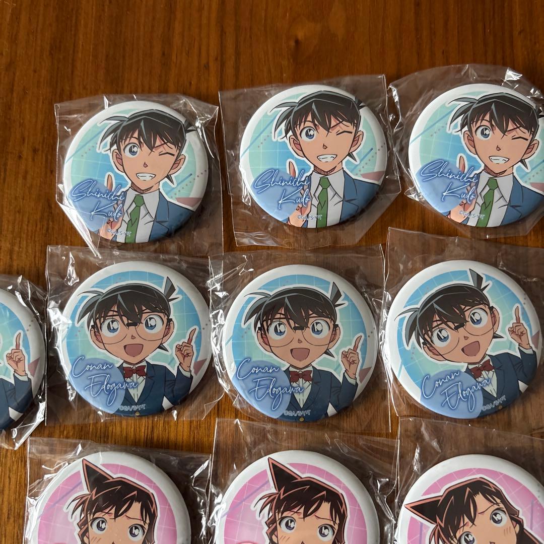 名探偵コナン 缶バッジセット 33個まとめ売り