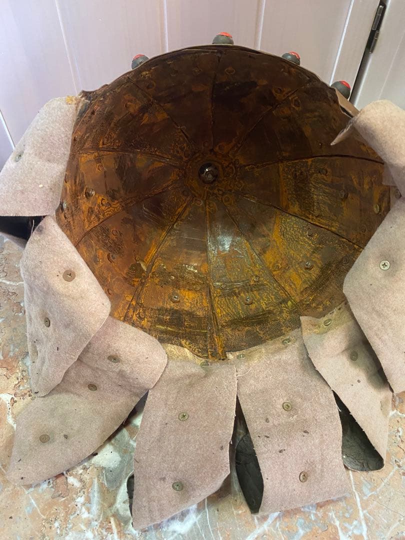 鳳羽兜♦️入手困難 中国歴史アンティーク 獅子型金具 中国武具２点セット♦️送料込