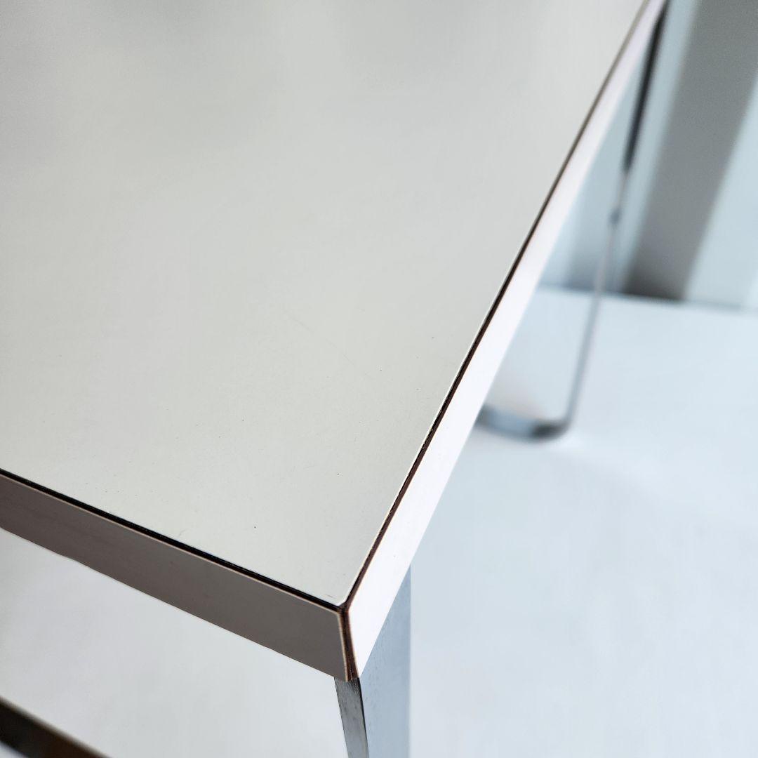 希少　ポストモダン　サイドテーブル　コーヒーテーブル　シルバーx白　45x45