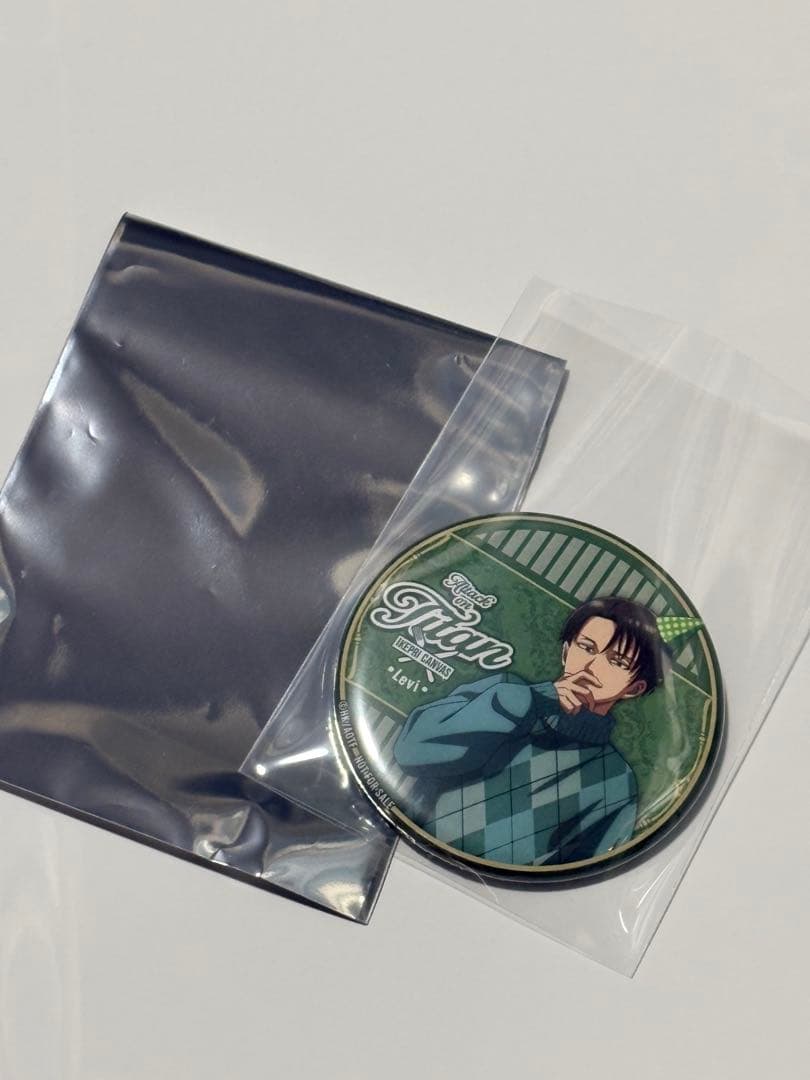 リヴァイ　缶バッジ　進撃の巨人　プリンスホテル　イケプリ　サンシャイン