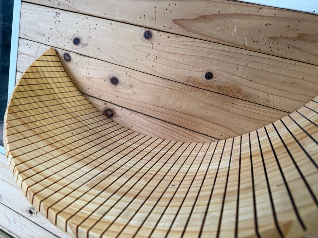 ariページ キャットステップ三日月型