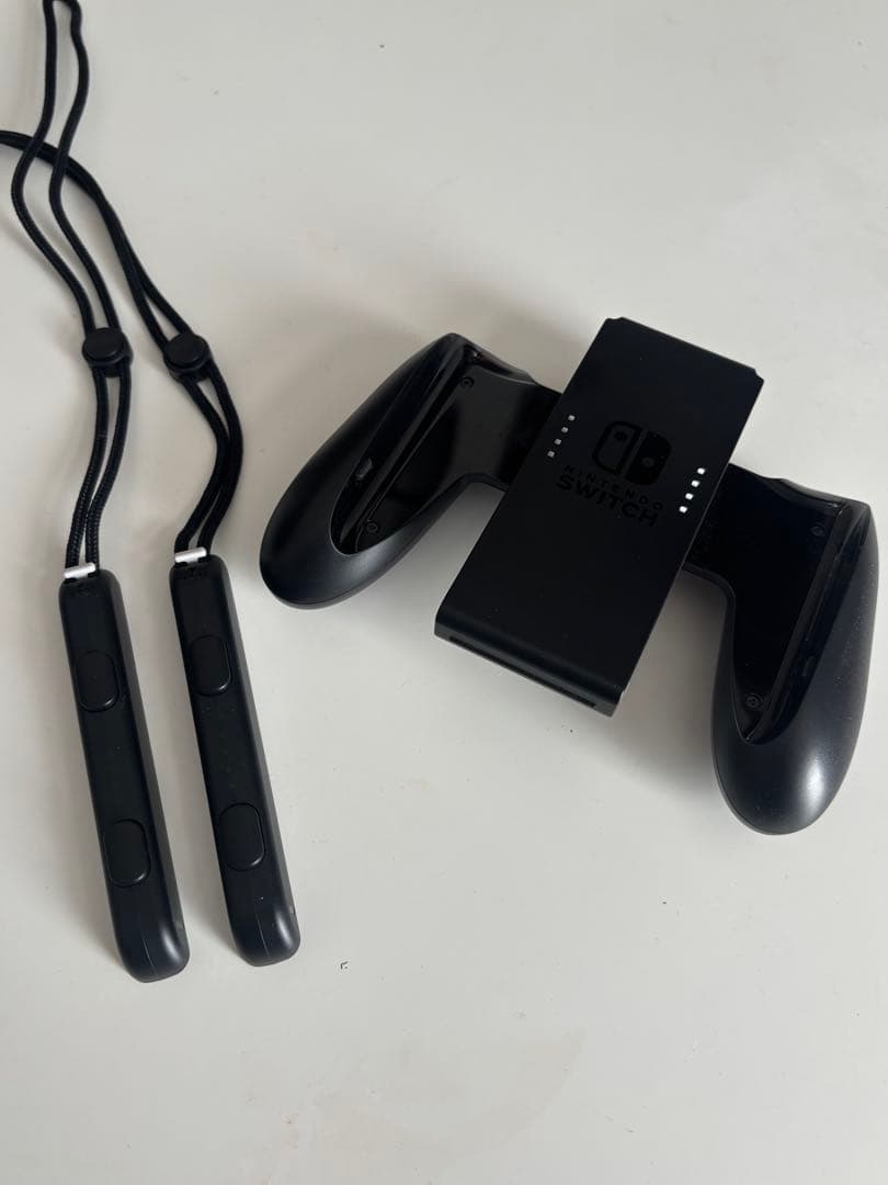 Nintendo Switch 本体 青/赤 Joy-Con付き