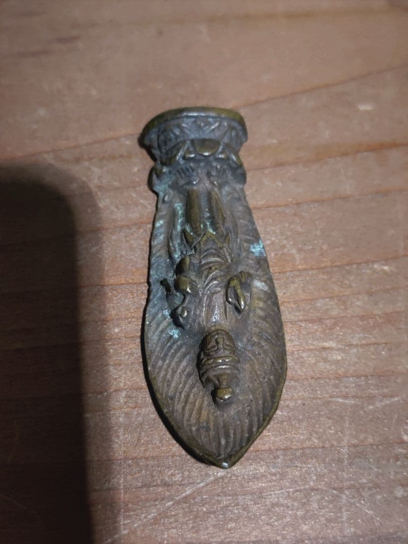 古銅 聖観音菩薩 立像 懐中仏 旅仏 豆仏 鎧仏 兜仏