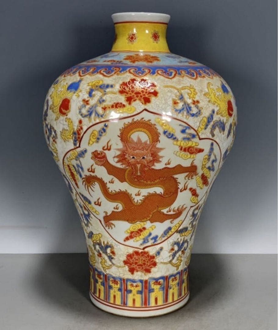 中国骨董品　古美術品　アンティーク商品　大清乾隆年御製粉彩陶器壺　古賞物　希少