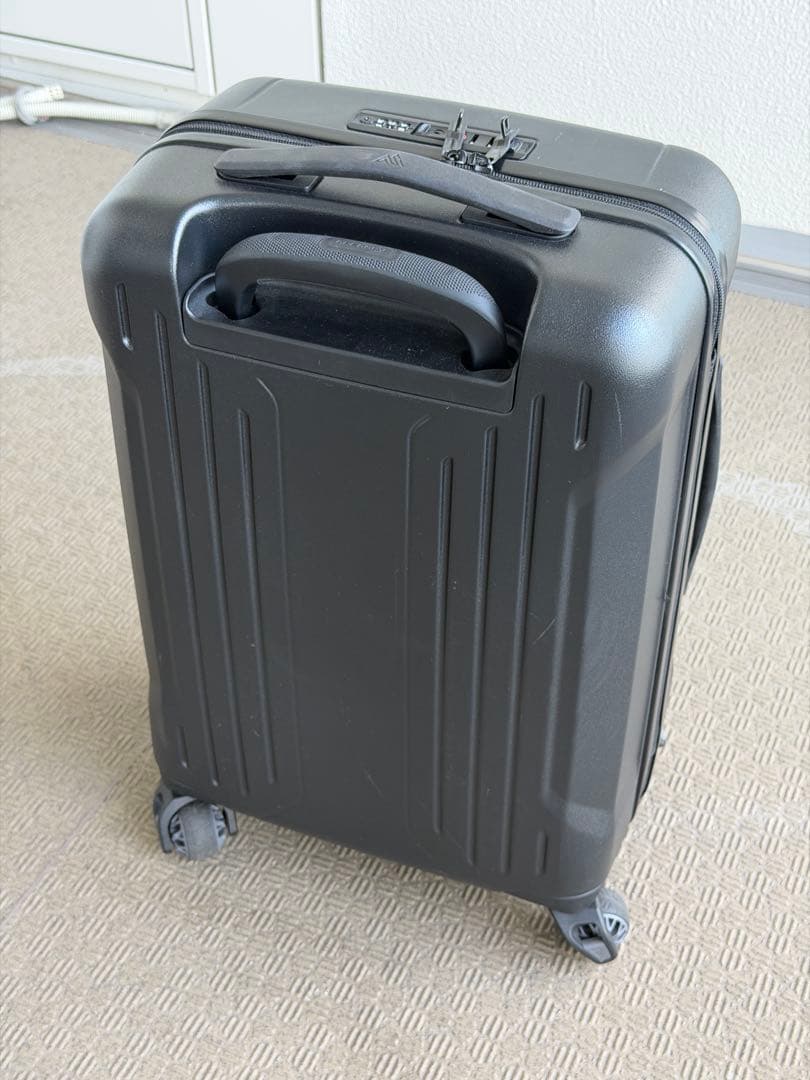 GREGORY クアドロプロ22 スーツケース