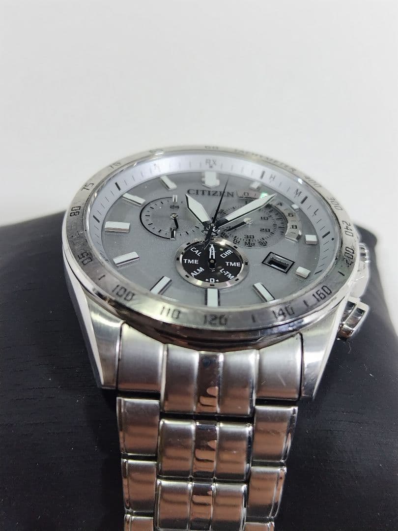 シチズン　アテッサ　エコドライブ　ソーラー電波時計　 クロノグラフ