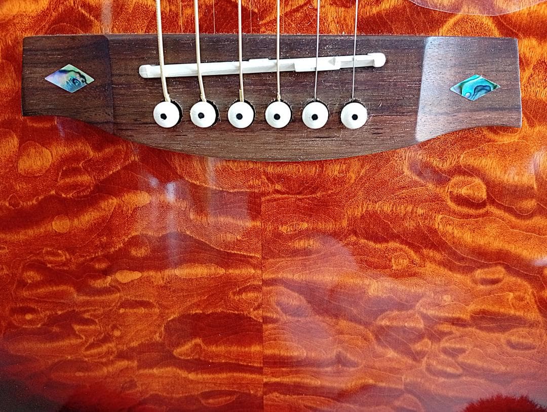 値下！キルテッド・メイプル top Ibanez エレアコ wギタースタンド