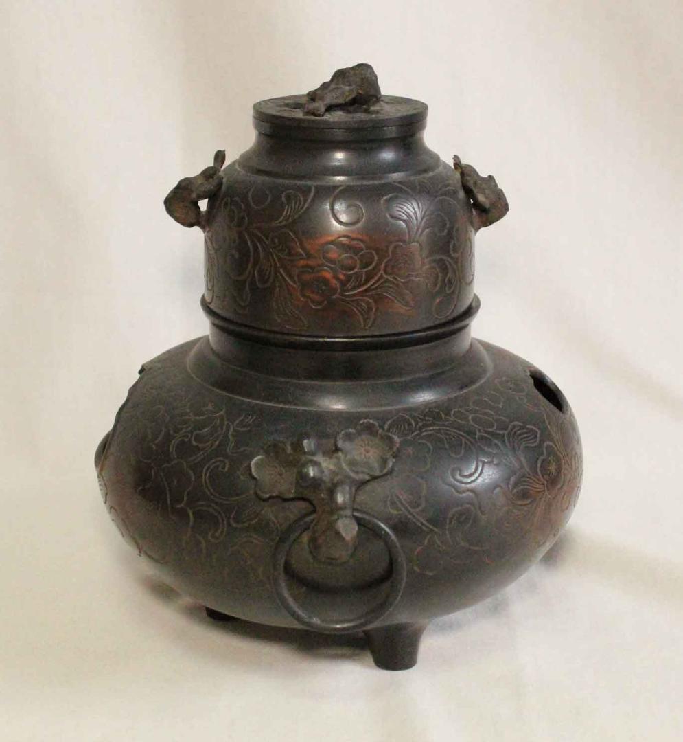 与*）様 茶釜 銅製 植物文 在銘 正斉 19cm 茶道具 古銅 銅器 金属工芸