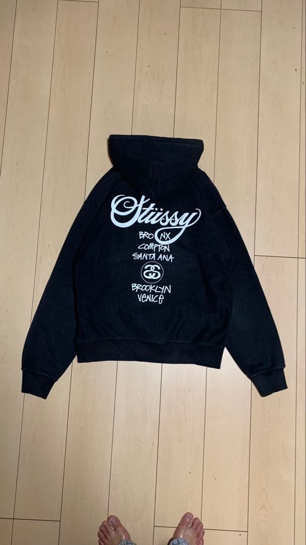 Stussy ブラック パーカー Lサイズ