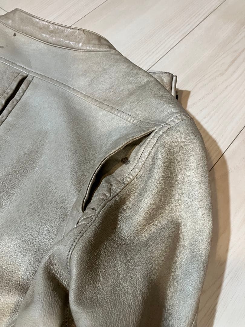 The Viridi-anne 希少 ディアスキン シングルライダース ベージュ