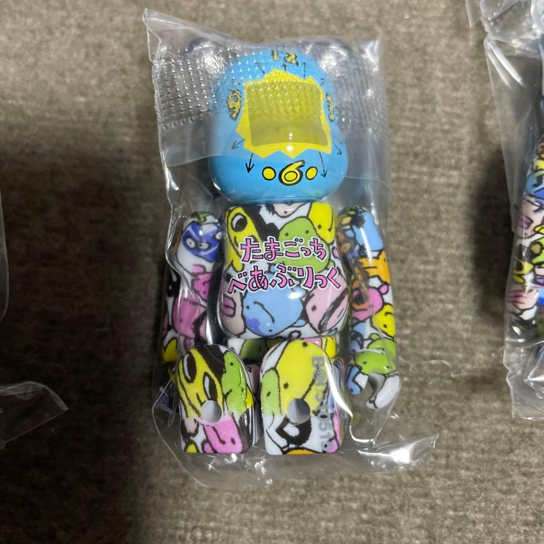 開封済み未使用　ベアブリック シリーズ51 たまごっち4体セット