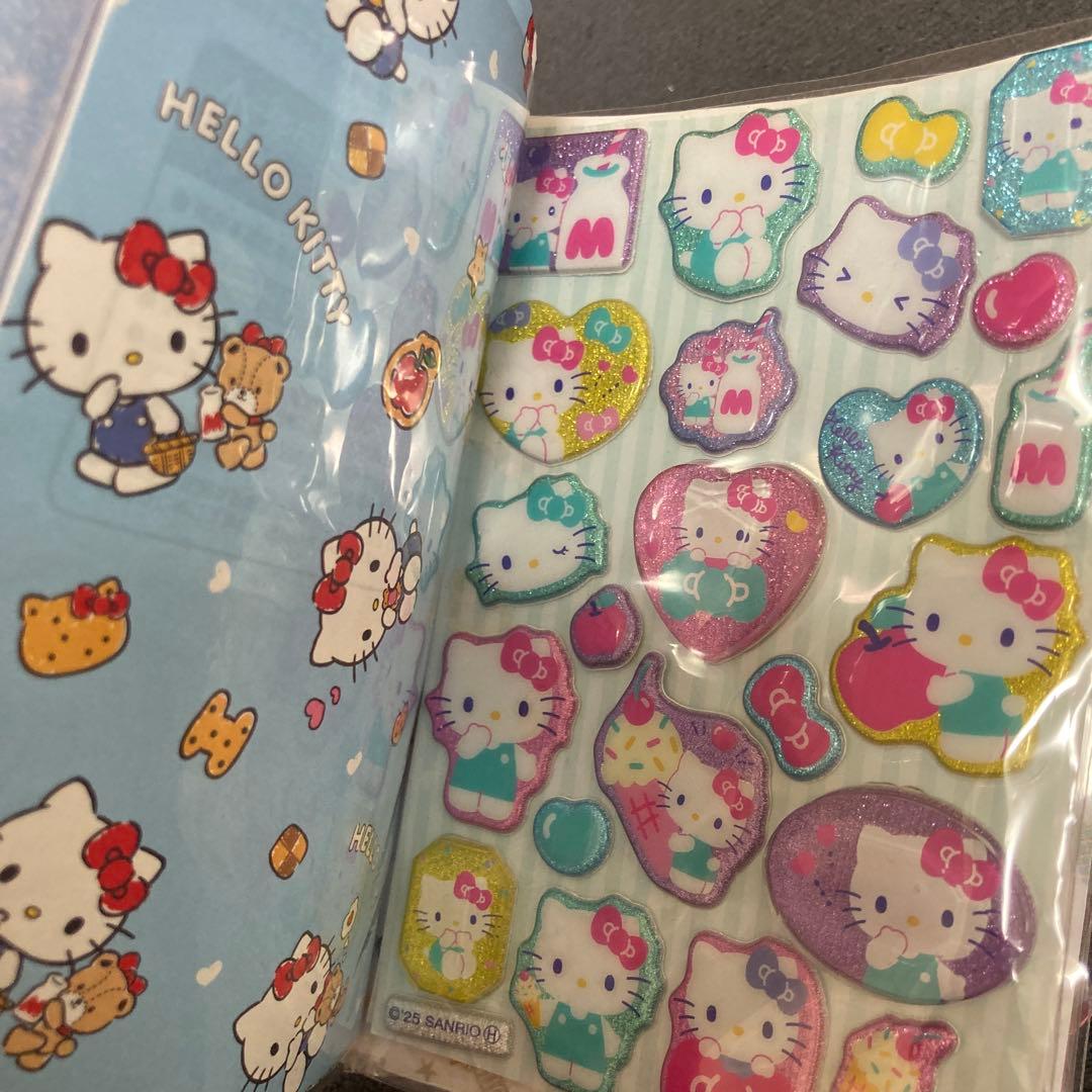 ハローキティ シール帳 完成品