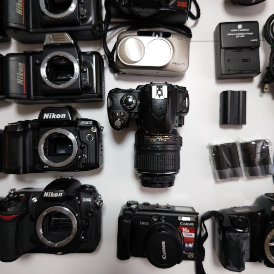 ジャンクのフイルムカメラ及びデジタルカメラ