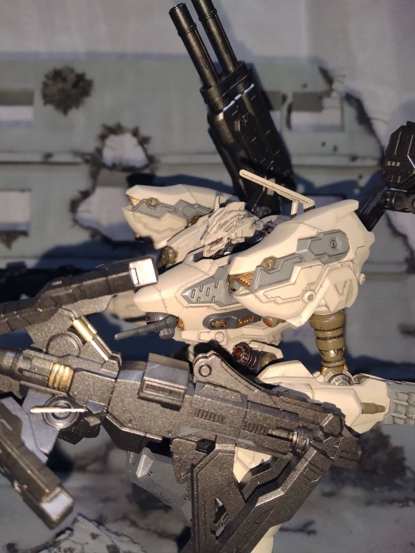 30MM ARMORED CORE Ⅵ ナイトフォール組み立て塗装済み完成品