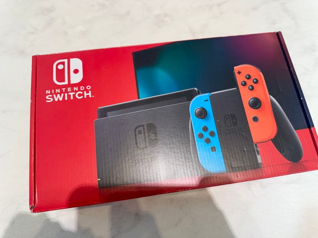 【美品】Nintendo Switch 本体 青/赤 Joy-Con付+おまけ