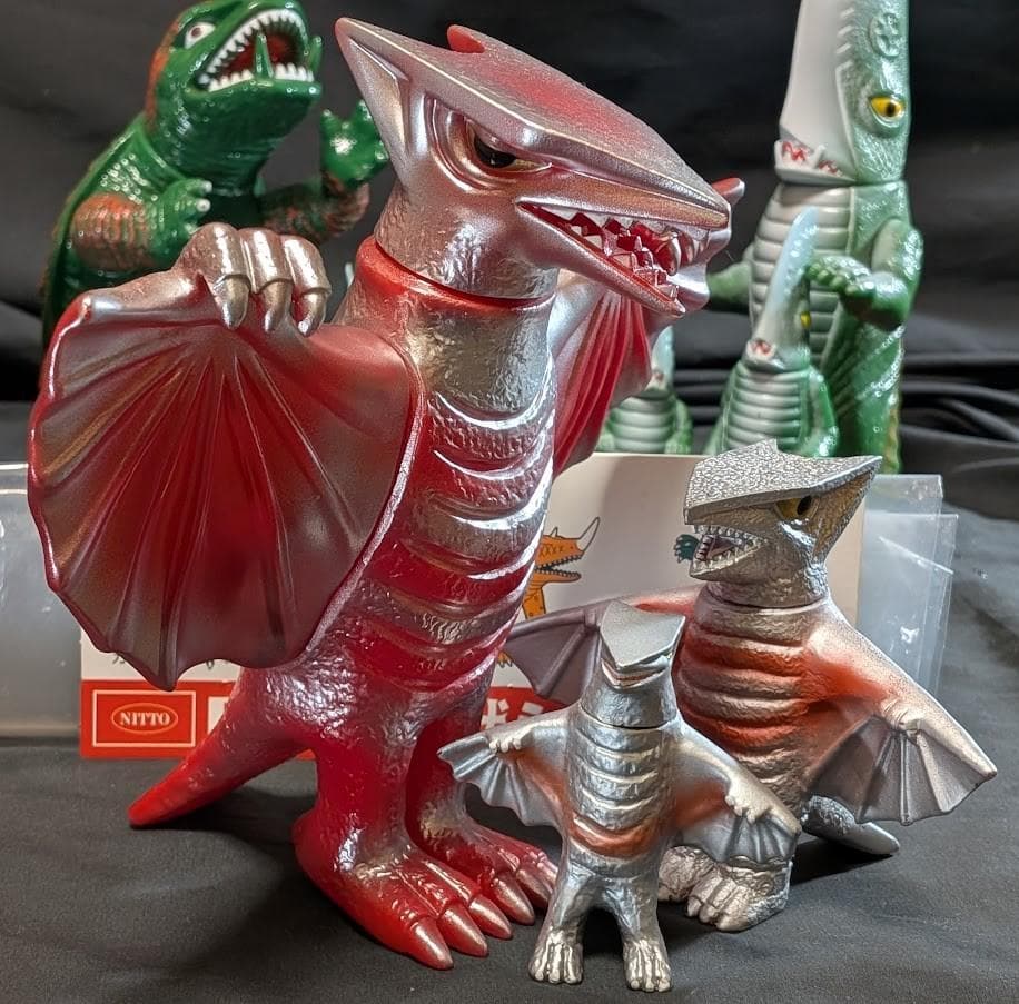 昭和ガメラ＆ギロン＆宇宙ギャオス（日東復刻・マルサン）ソフビフィギュア９体セット