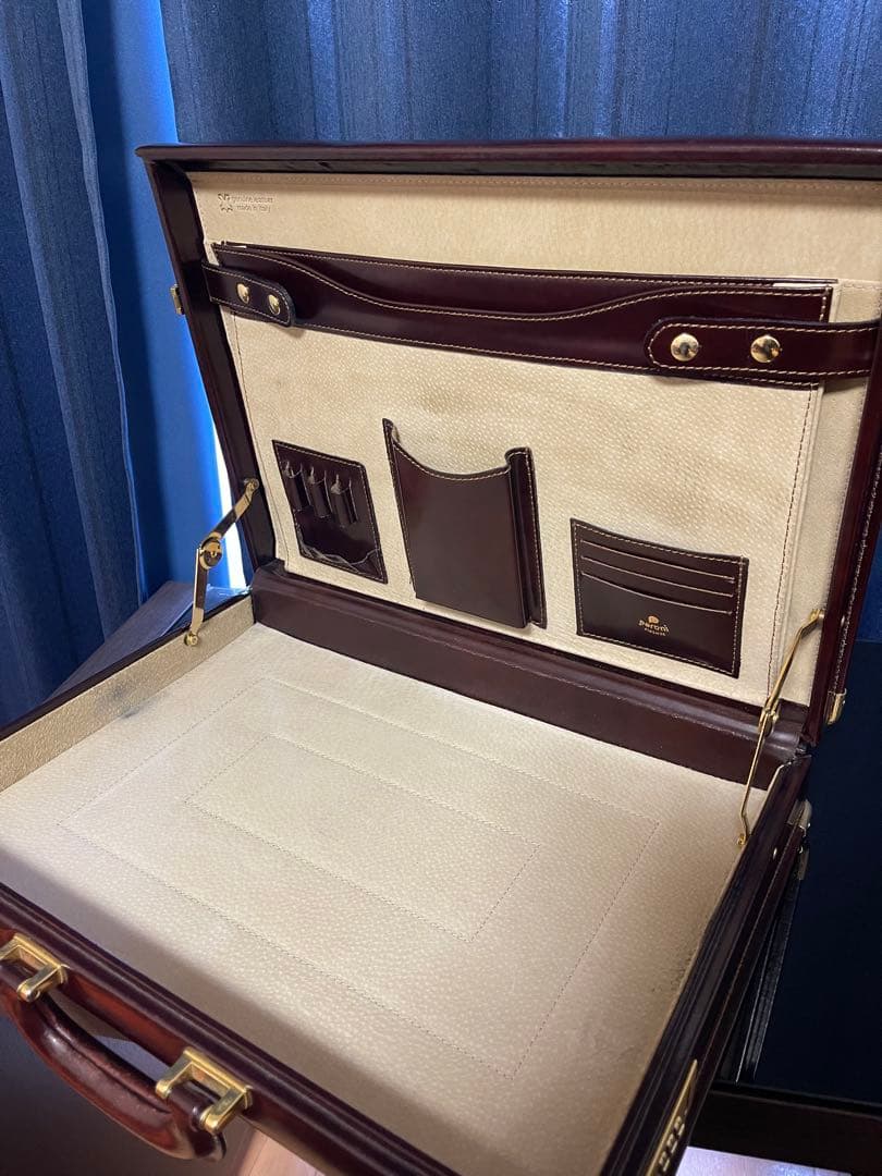 Peroni ペローニ　アタッシュケース