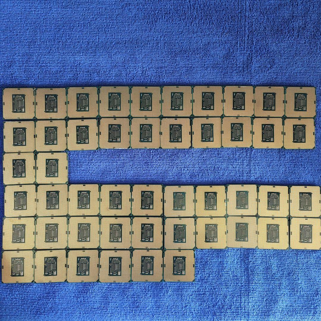 Core i3-9100T×22個、8100×26個 CPU 計48個セット
