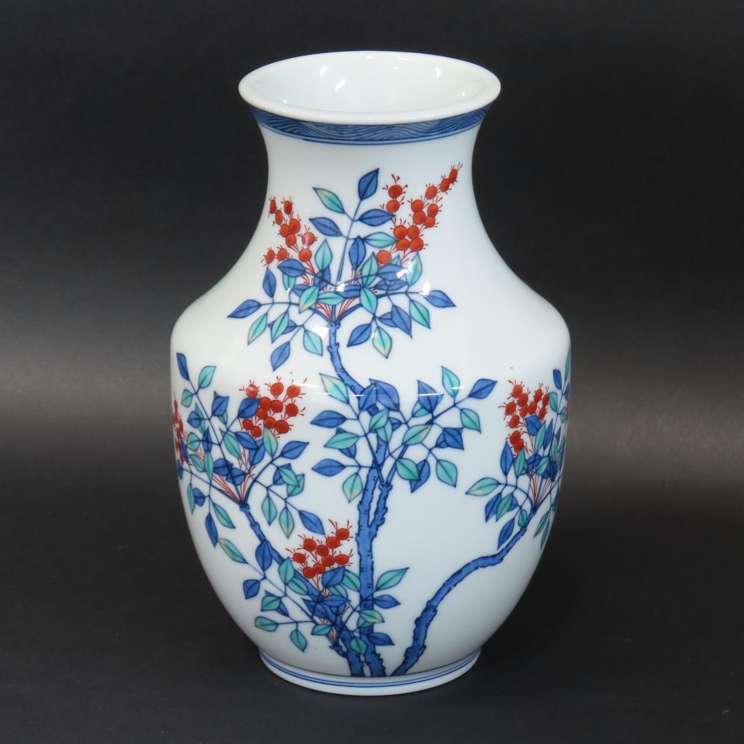 ⭕407 今泉今右衛門 錦南天絵花瓶 高21cm/色鍋島 人間国宝 有田焼