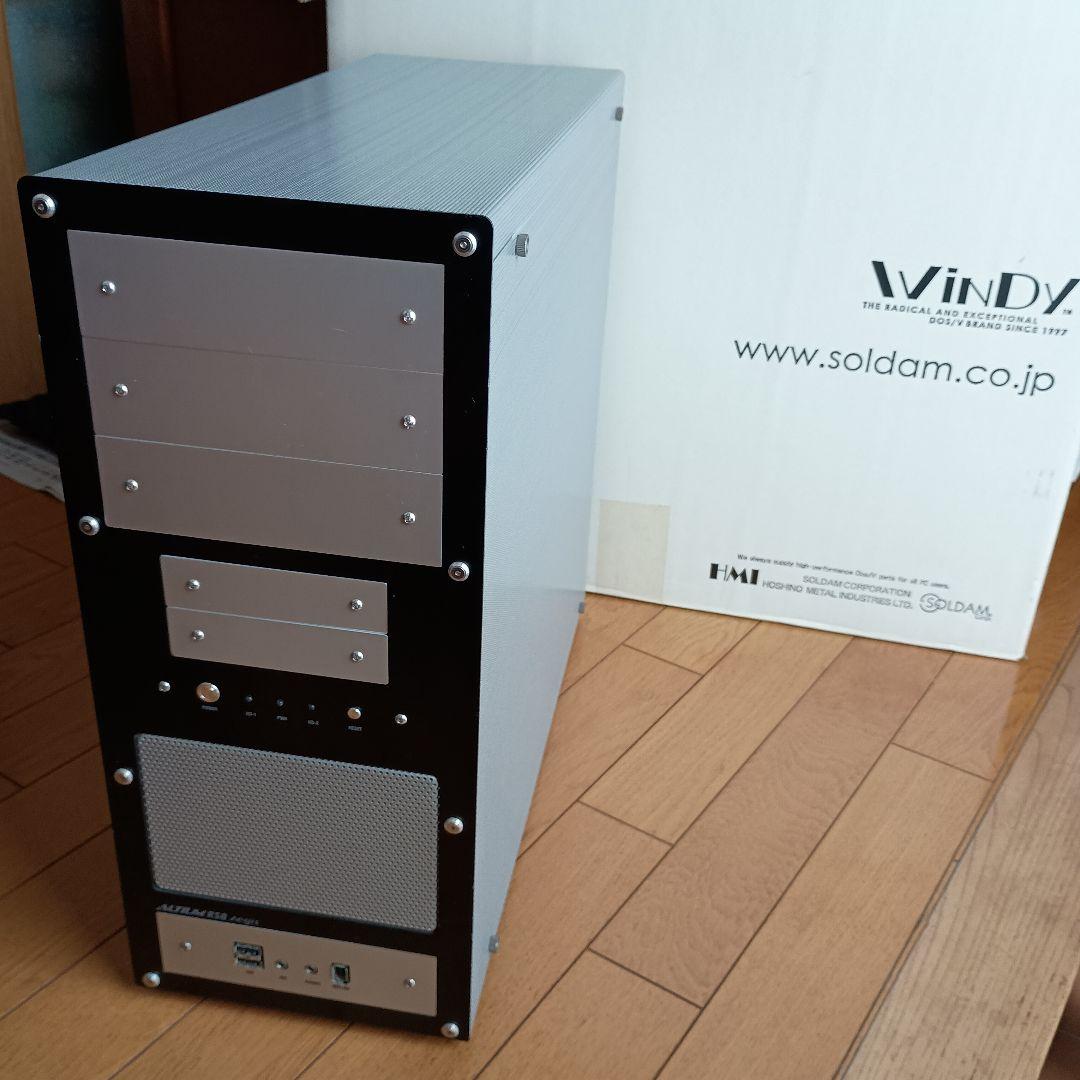 星野金属PCケース Windy ALTIUM RS8 Aegis