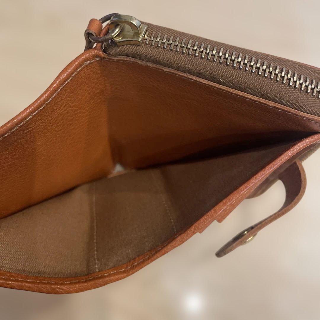 イルビゾンテ 二つ折り財布 袋付き キャラメルブラウン(ヤキヌメ)