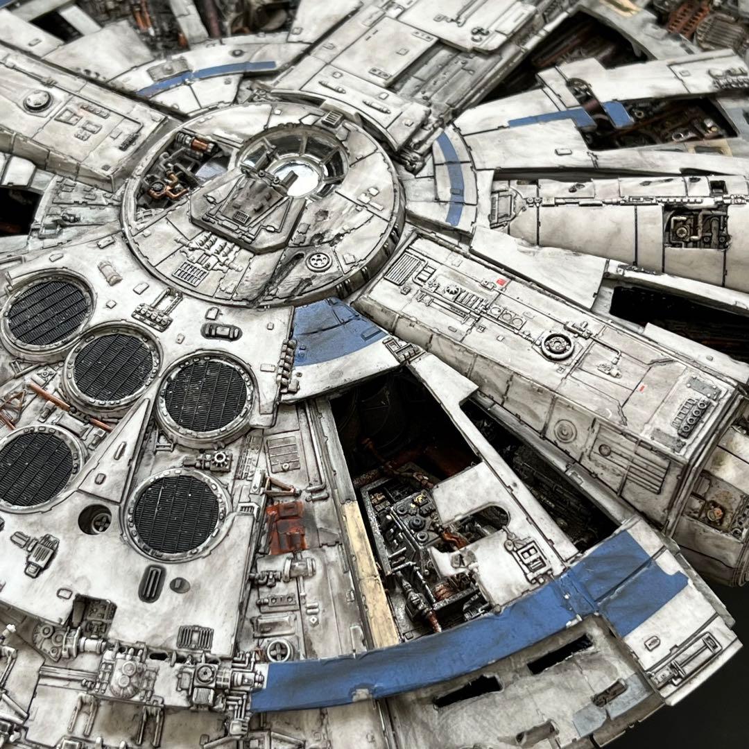 スターウォーズ　ミレニアムファルコン　サヴァリーンvr. 1/144 バンダイ