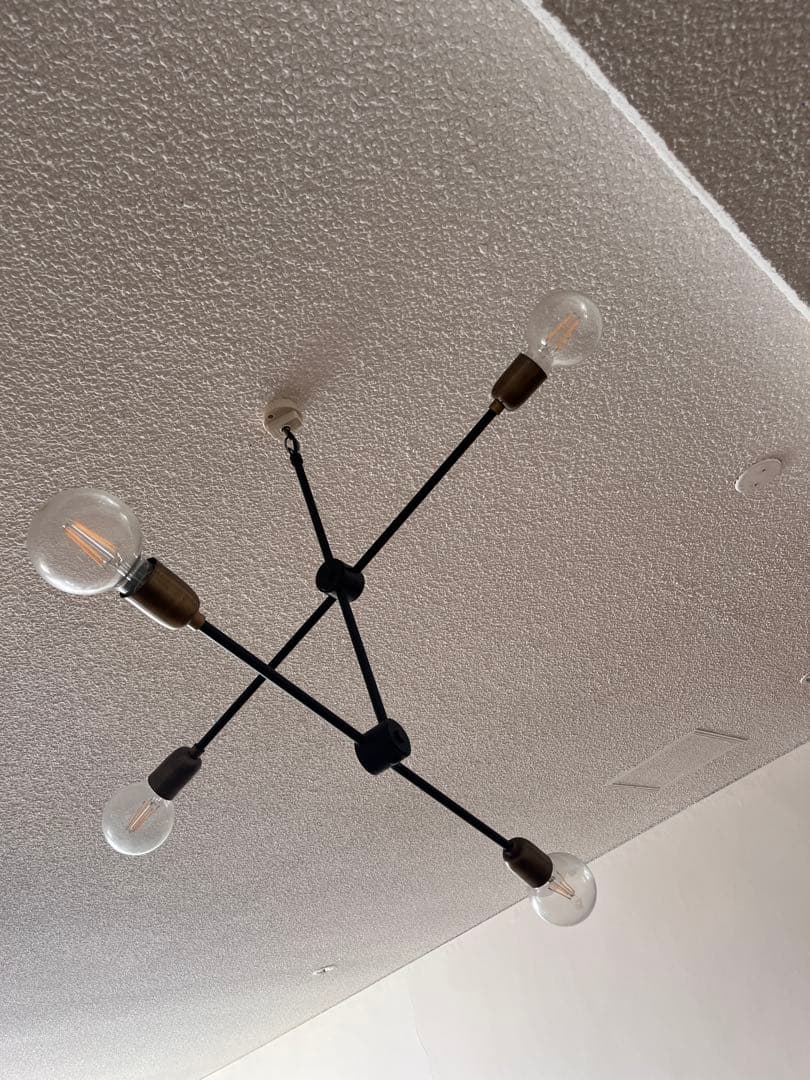 ヴィンテージ風 シーリングライト 4灯｜ブラック×ゴールド