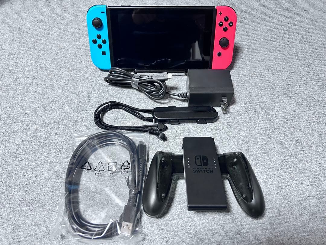 Nintendo Switch 本体 青/赤 動作確認済み