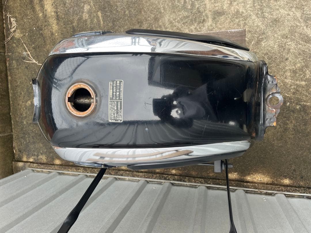 HONDA CD125T純正タンク