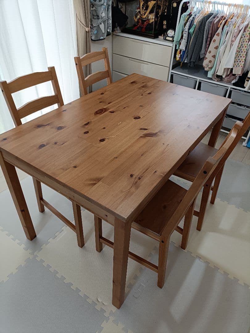 【ミルク】IKEA　ダイニングテーブルセットとベビーモニター