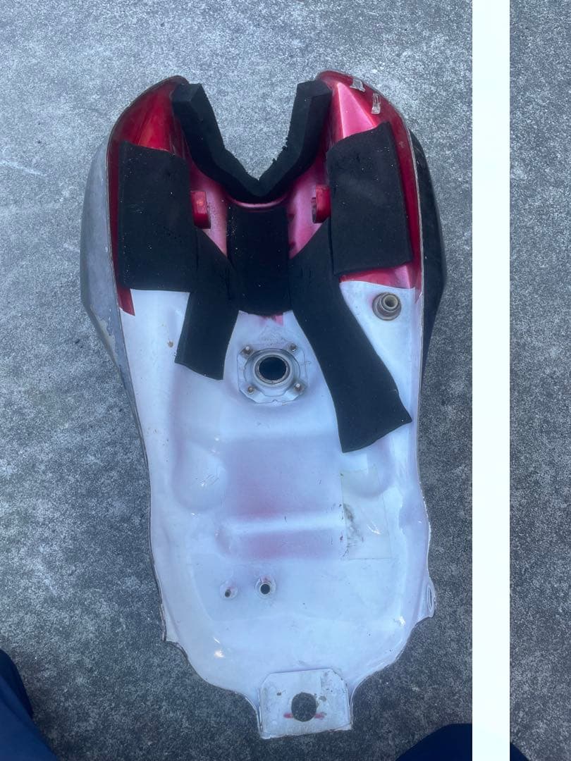 CB400SF NC39 タンク スペック1