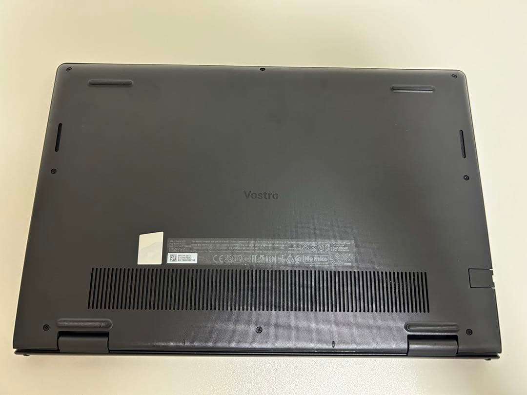 Windowsノート本体 Vostro3425