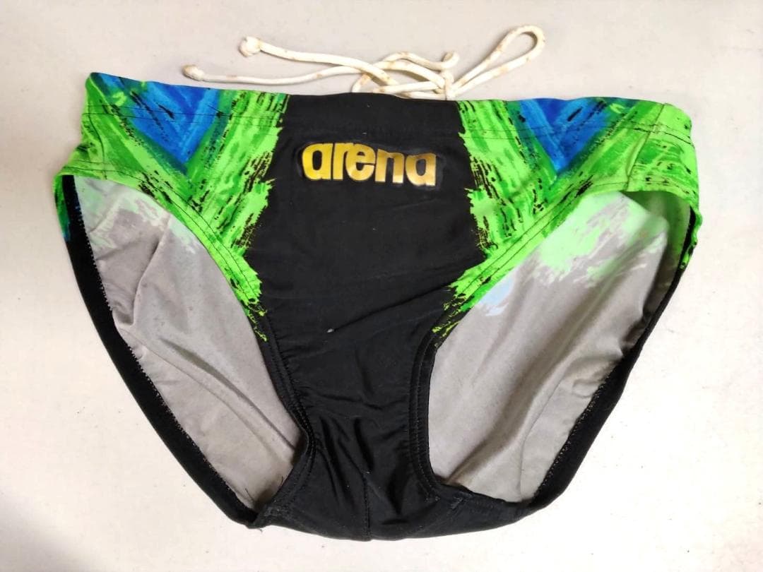 【I1023】arena　アリーナ　メンズ水着　Lサイズ
