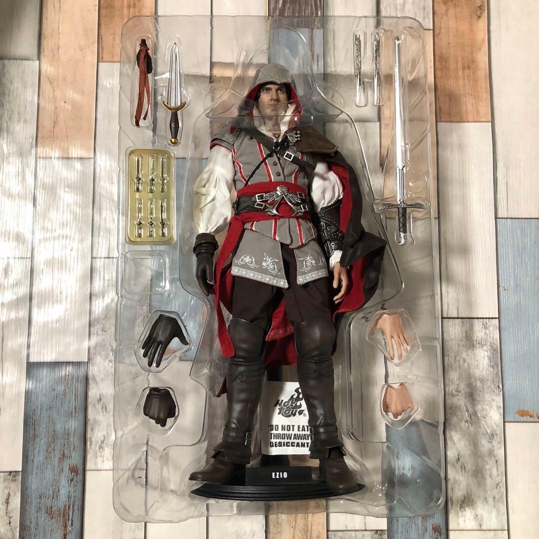 ホットトイズ　アサシンクリード　フィギュア　エツィオ　HOT TOYS Ezio