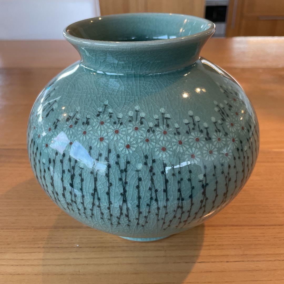 青磁花瓶　韓国の窯元で購入　値下げしました❗️