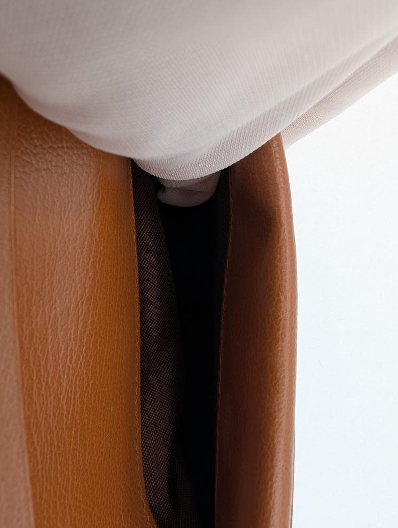 LOEWE ベラスケス コンパクト 二つ折り財布