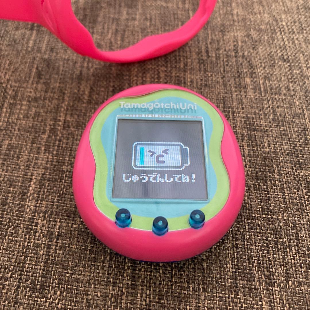 たまごっち　Uni ピンク
