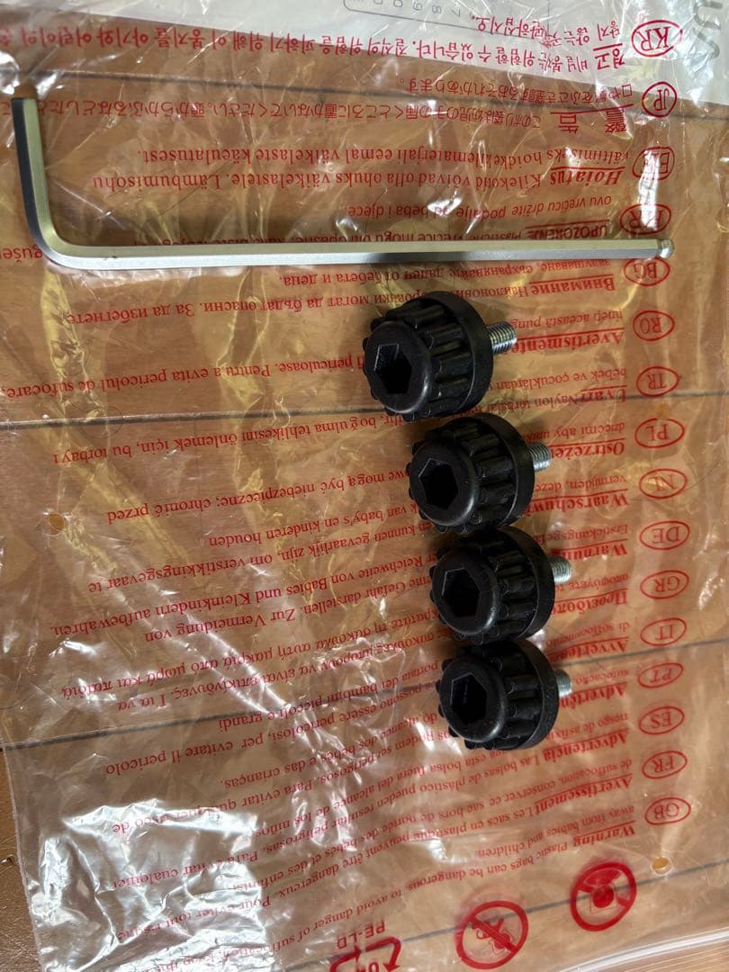 Aqua looc 小型冷蔵庫冷凍庫