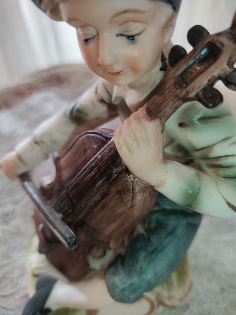 陶器　ビスクドール　バイオリン　チェロ　アンティーク　ヴィンテージ　フィギリン