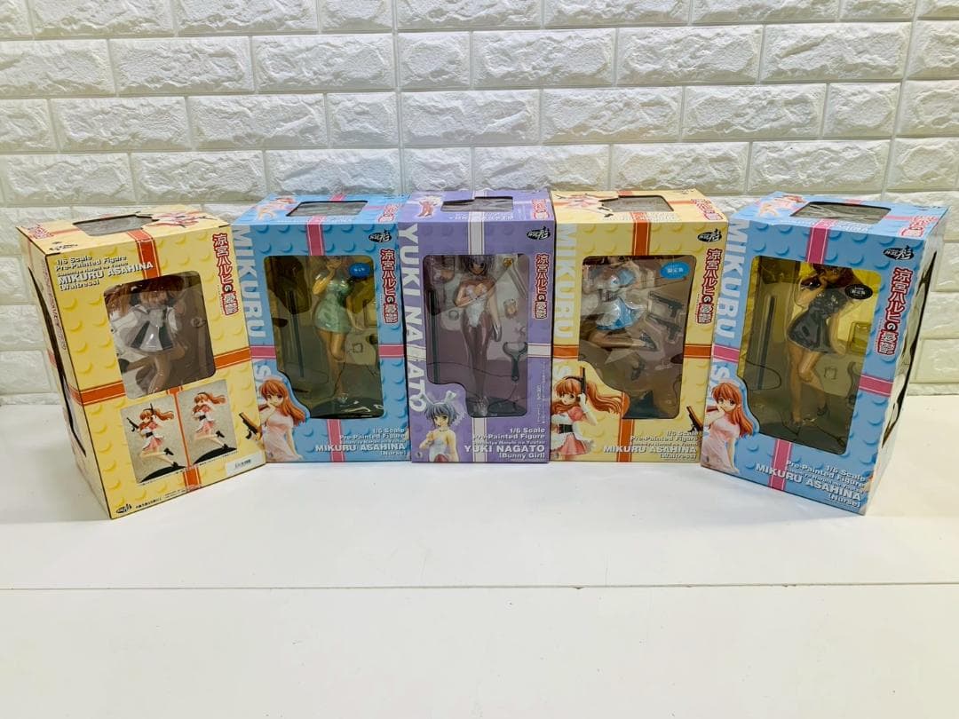 5Z 未開封 涼宮ハルヒの憂鬱 限定版 フィギュア 1/6スケール 長期保管品