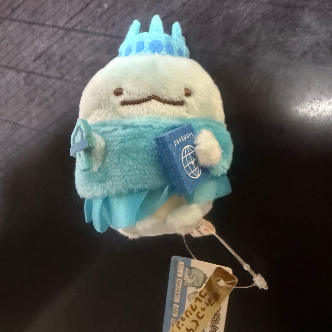 すみっコぐらし　おへやのすみでたびきぶん　とかげ　自由の女神　てのりぬいぐるみ